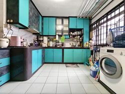 Blk 561 Pasir Ris Street 51 (Pasir Ris), HDB 5 Rooms #589343451